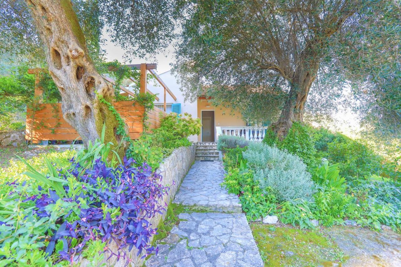 Villa Kiki Agios Spyridon  Экстерьер фото